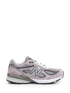 990 Sneaker