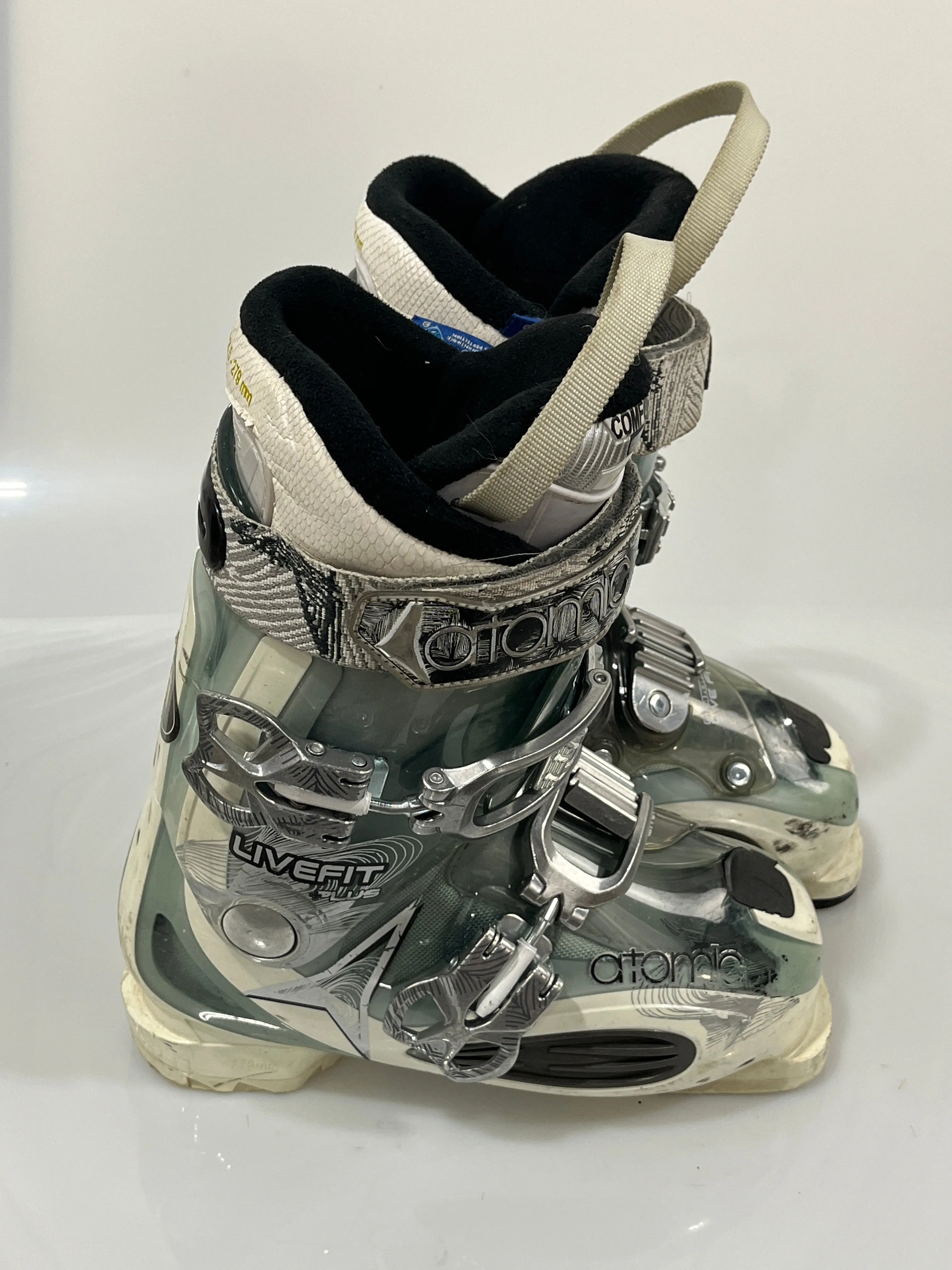 Atomic Live Fit Plus Ski Boots