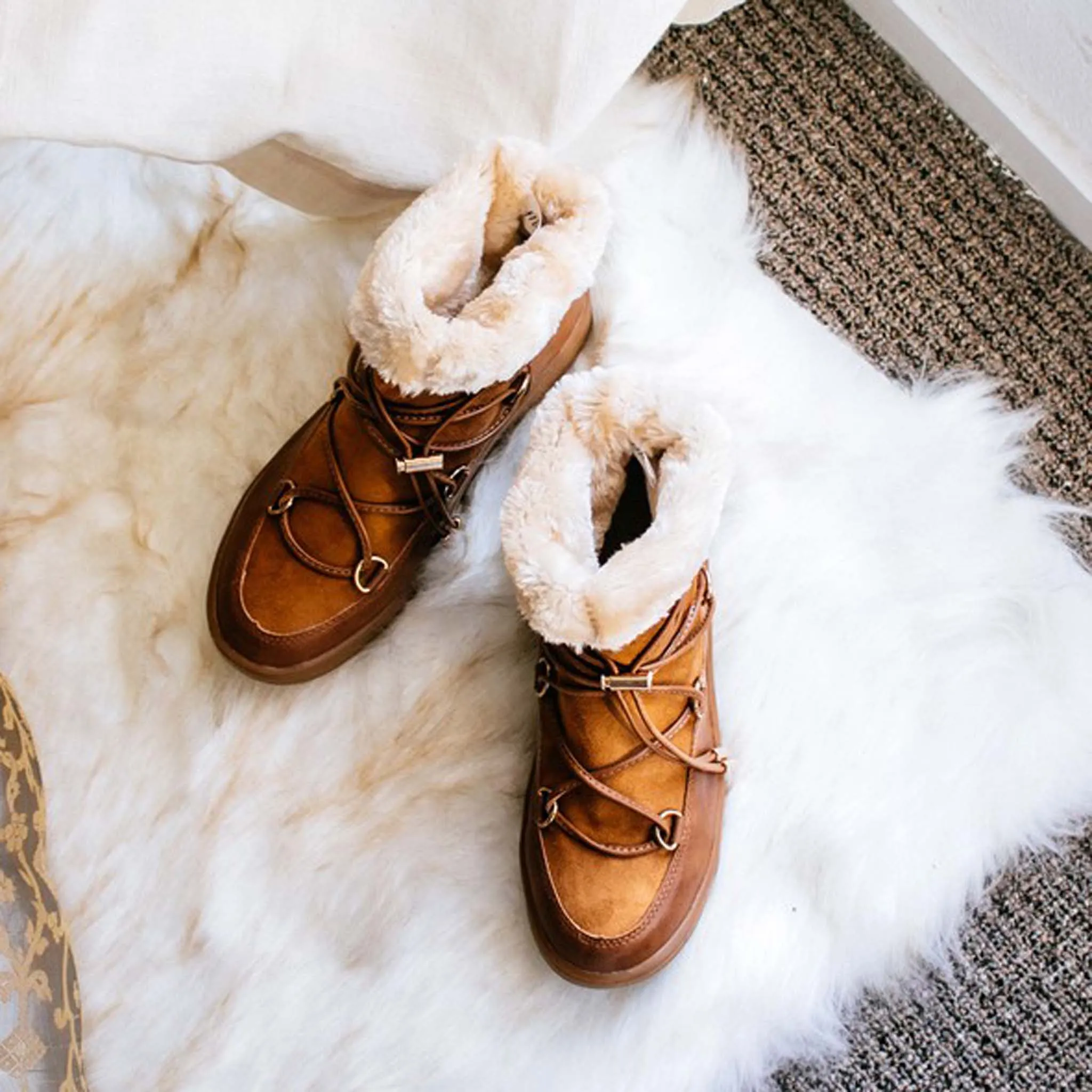 Bear Cabin Cozy Boots