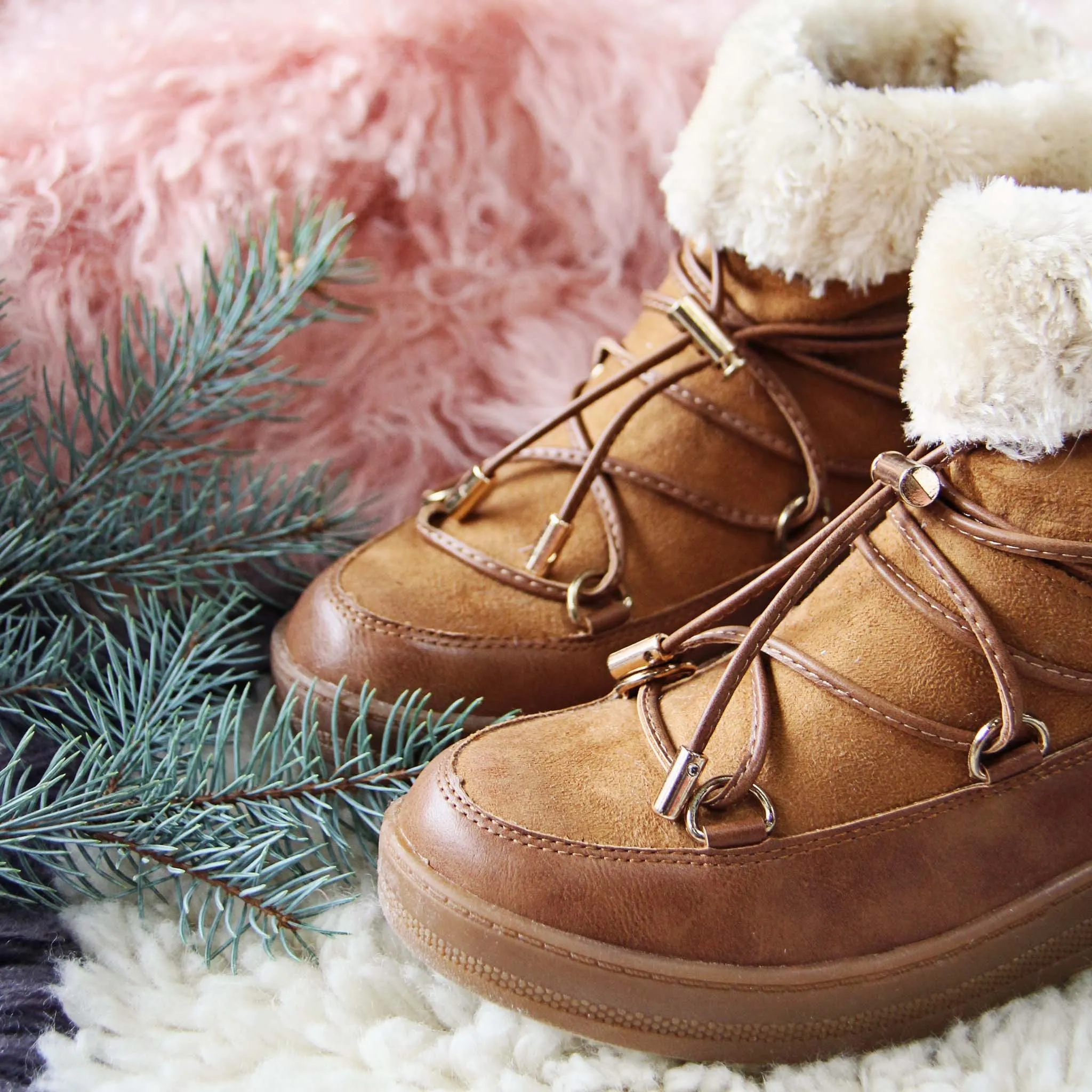 Bear Cabin Cozy Boots