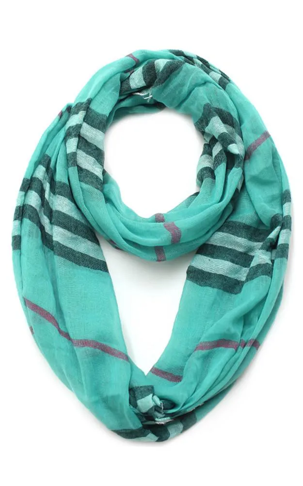 EAS8082 Plaid Frayed Infinity Scarf