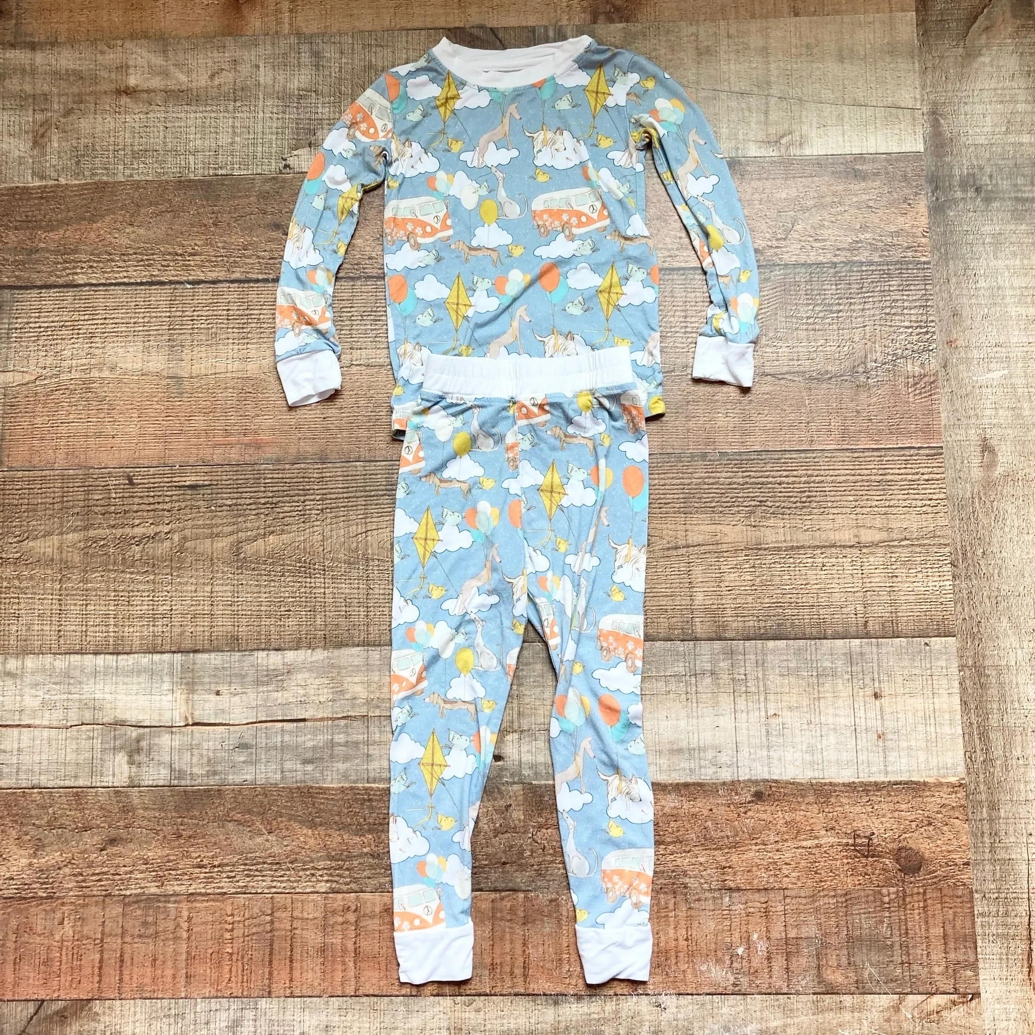 Growing Sweetpeas Blue Dogs/Balloons/Kites Pajama Set- Size 2T