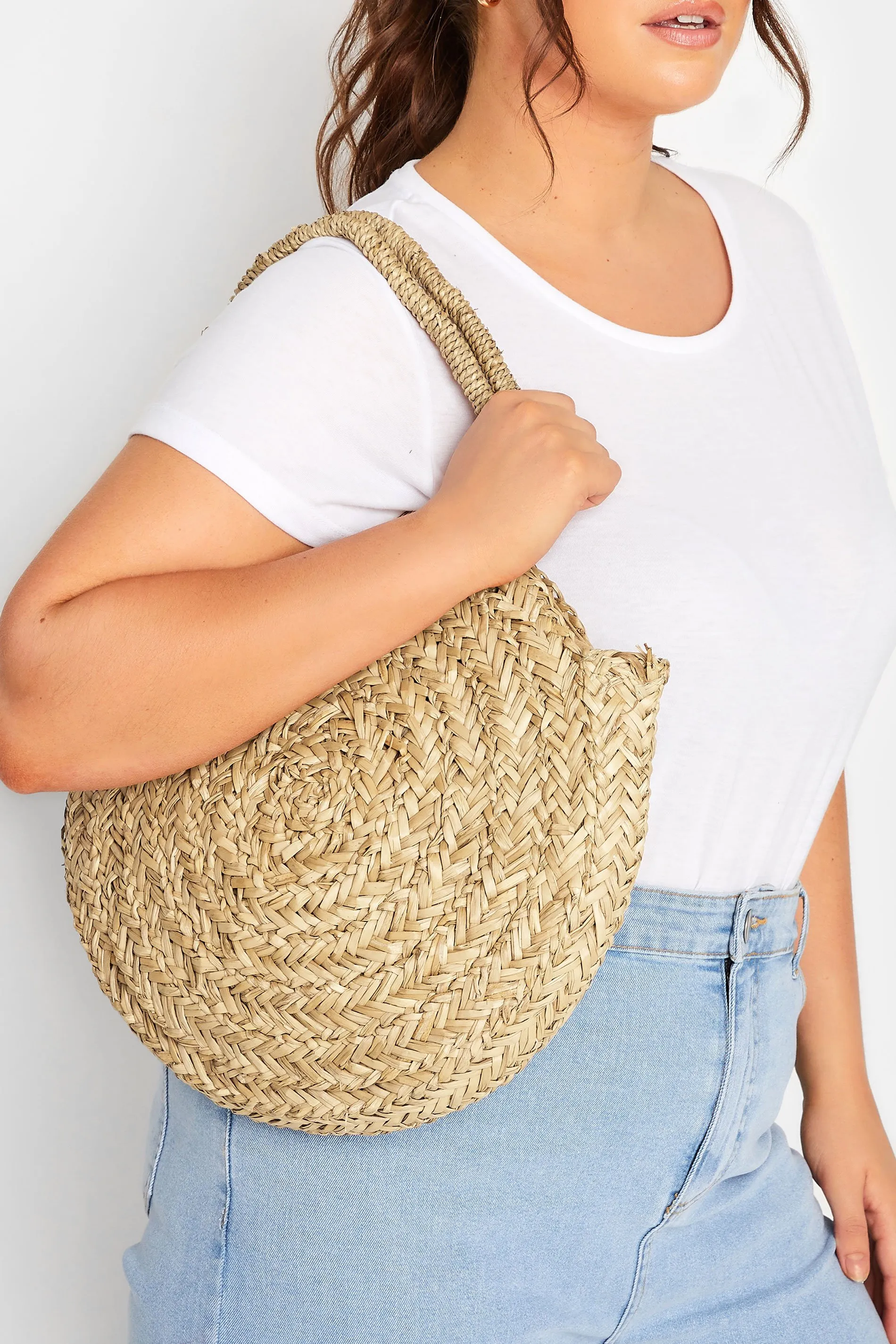 Natural Brown Round Straw Shoulder Bag