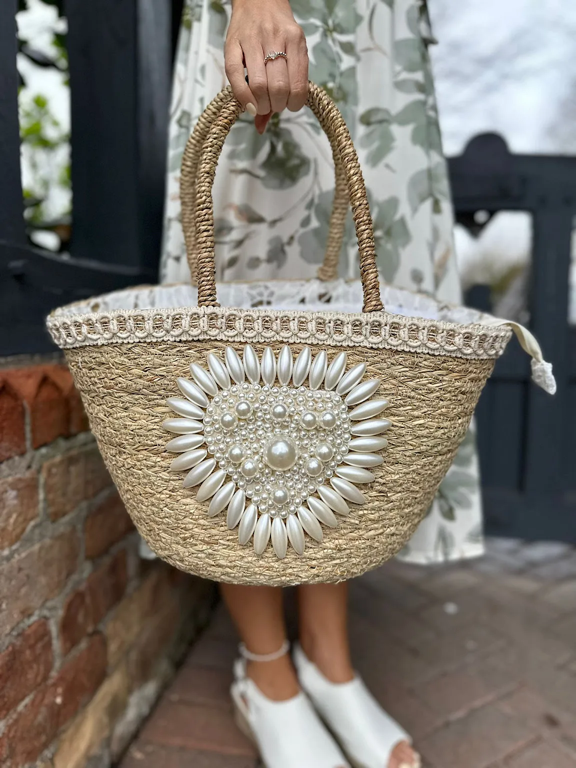 Natural Luxury Pearl Embellished Weave Bag