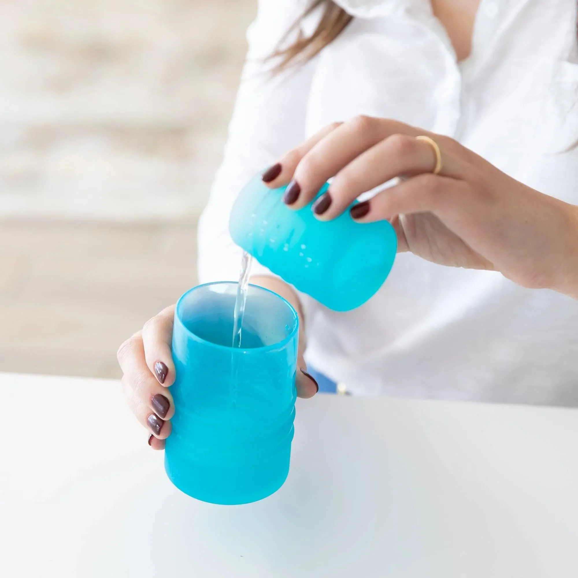 Silicone Straw Cup with Lid: Blue