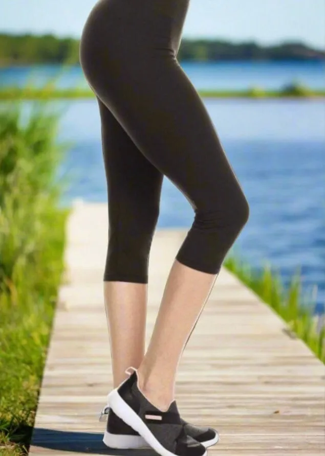 Womens Black Capri Leggings, Soft Yoga Pants, Sizes 0-20, Yoga Waist